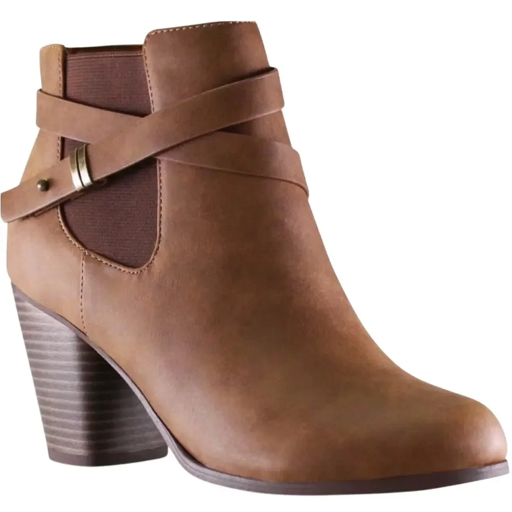 NEW Marco Women's Chic Tan Ankle Booties Faux Leather Size 5 - Picture 2 of 6